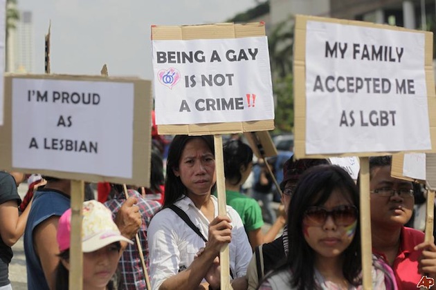 Indonesian Province Considers Caning For Gay Sex Outsmart Magazine 