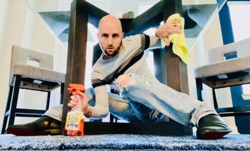 Bobby ("Fans Only" Edition Winner),
Challenge: 2 Unusual Objects